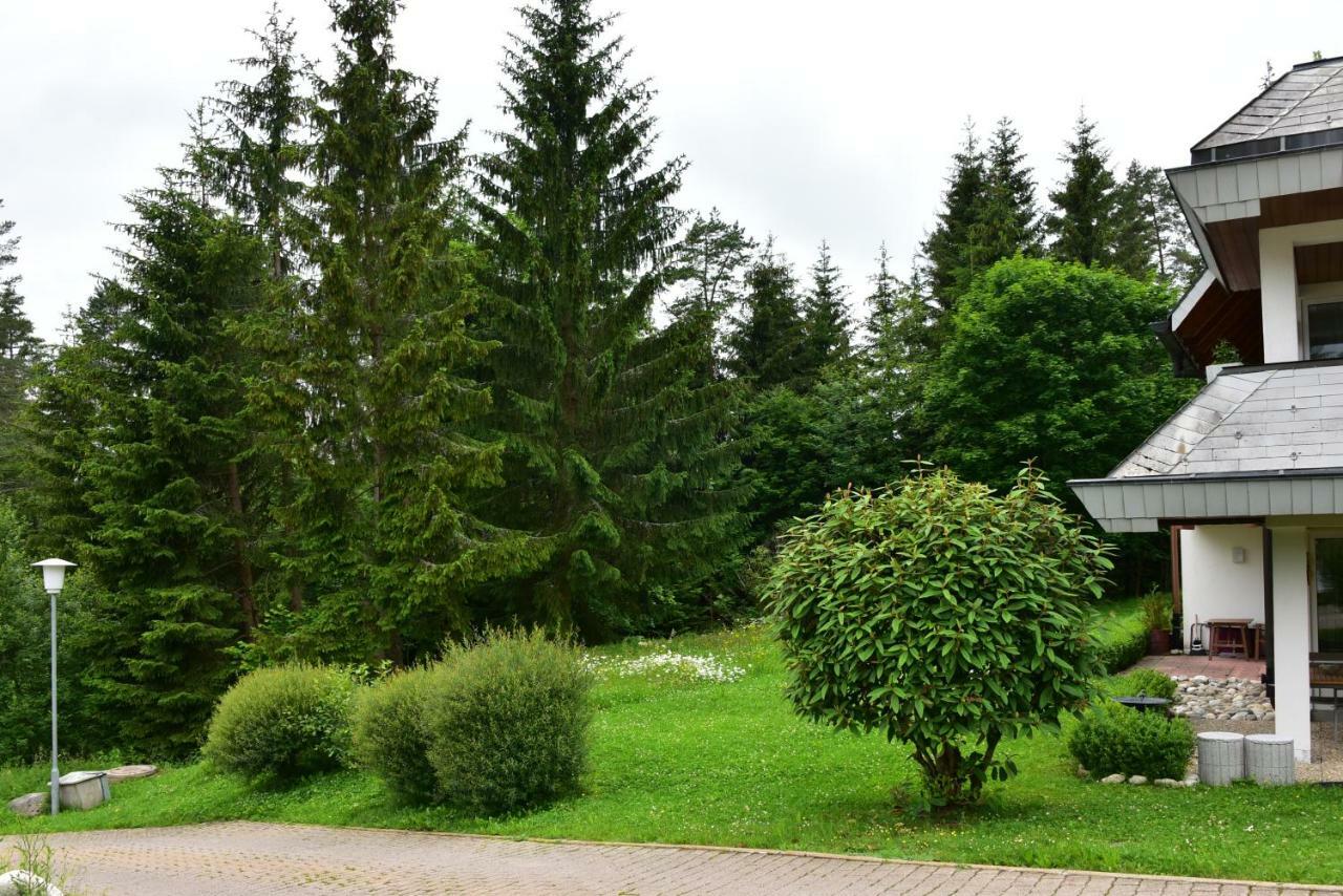 Black Forest Bollenhut Deluxe Lenzkirch Exterior foto
